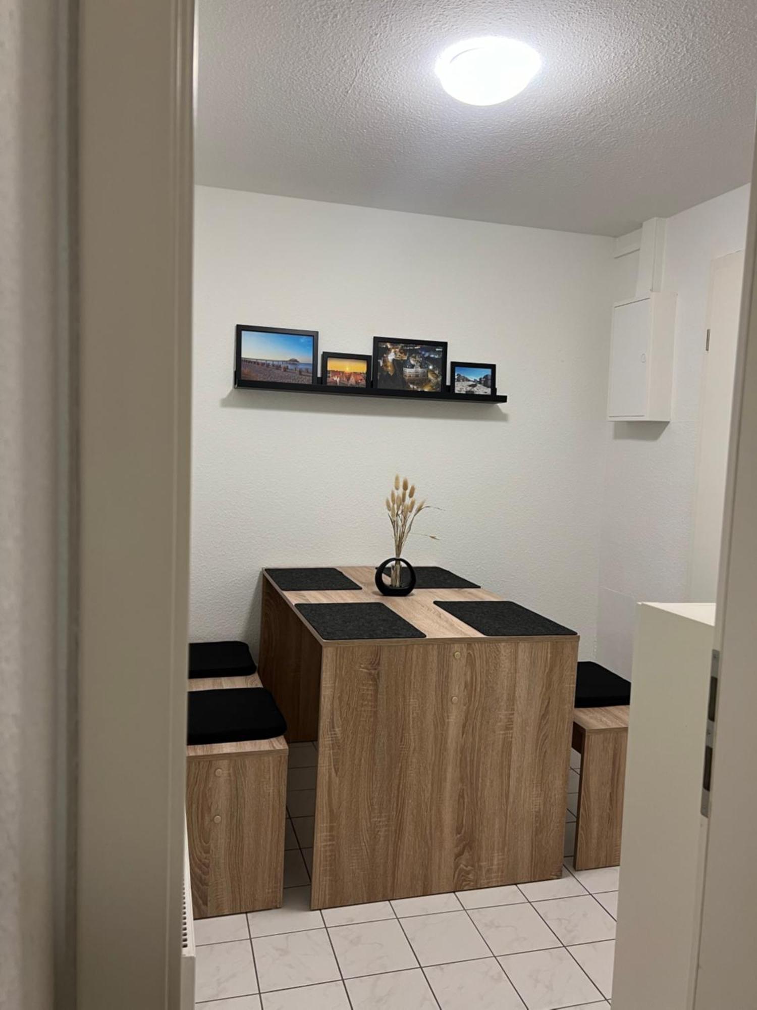 Schoene 2 In Apartment Lubeck